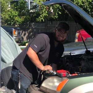 Meet your Posher, Lucas